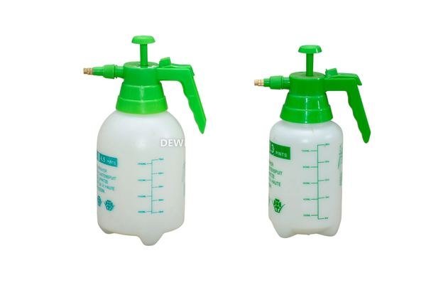 Green Hand Pressure Garden Sprayer Pair